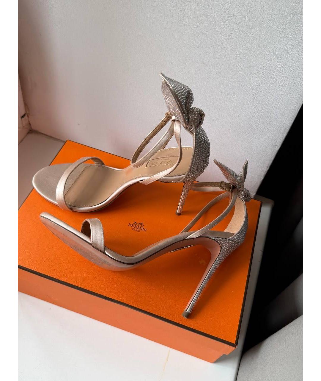 AQUAZZURA Бежевые текстильные босоножки, фото 5