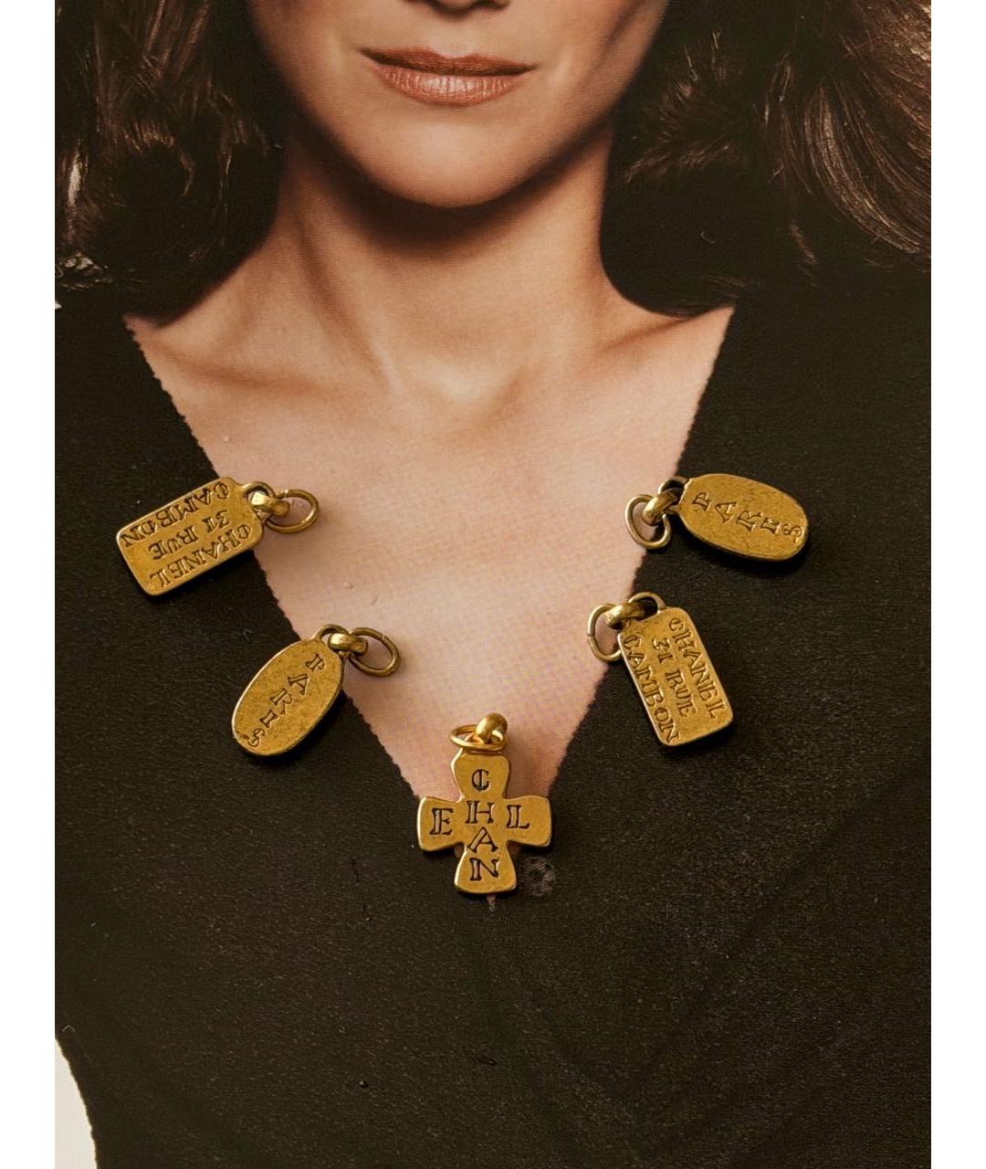 CHANEL Золотая латунная подвеска, фото 2