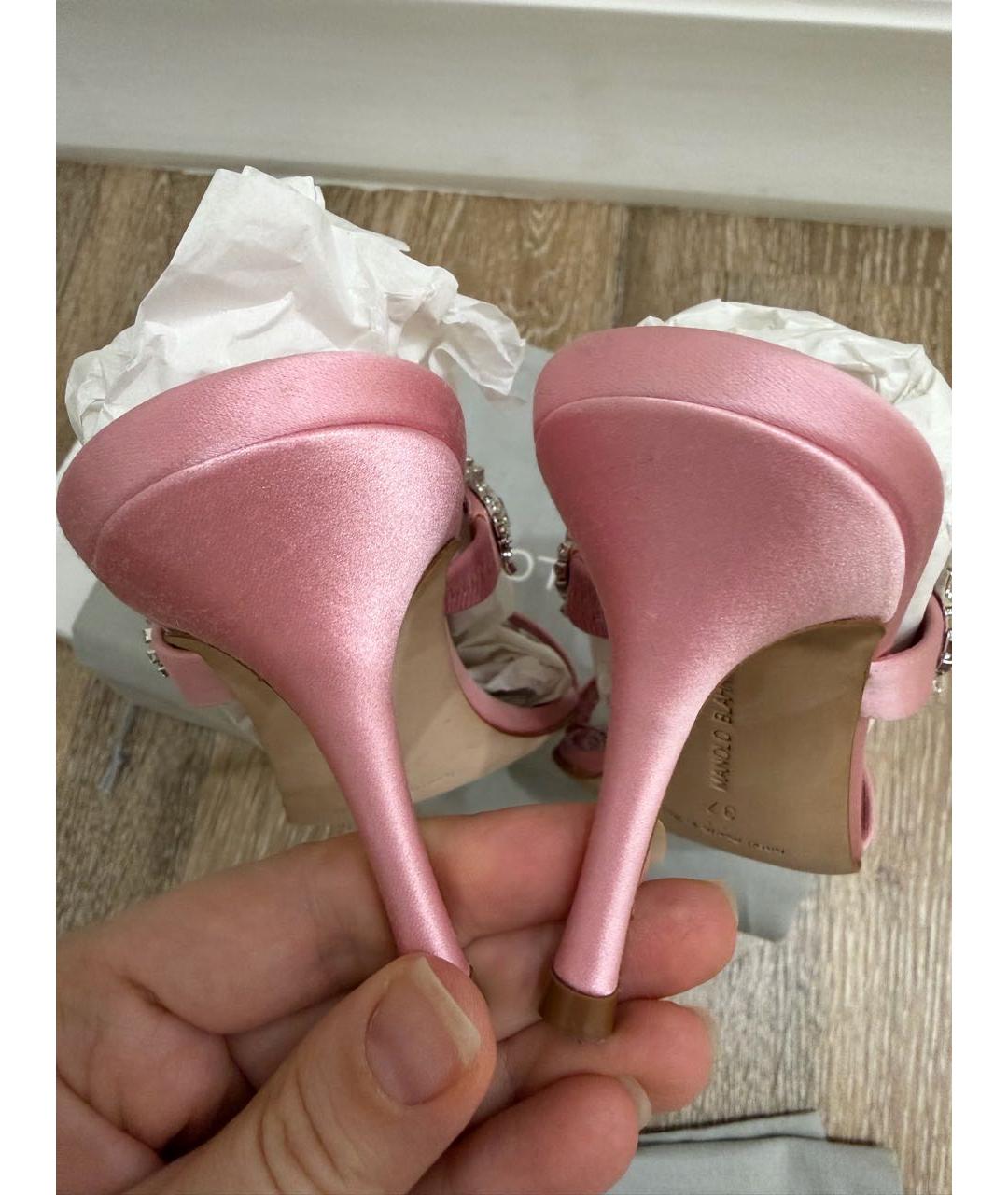 MANOLO BLAHNIK Розовые текстильные босоножки, фото 7