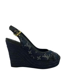 LOUIS VUITTON Босоножки