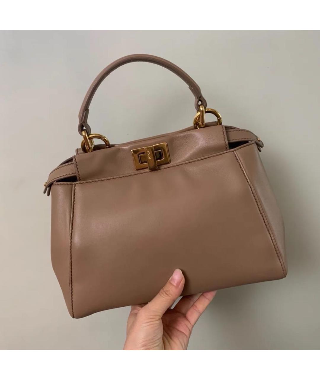 FENDI Бежевая кожаная сумка через плечо, фото 3