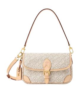 LOUIS VUITTON Сумка с короткими ручками