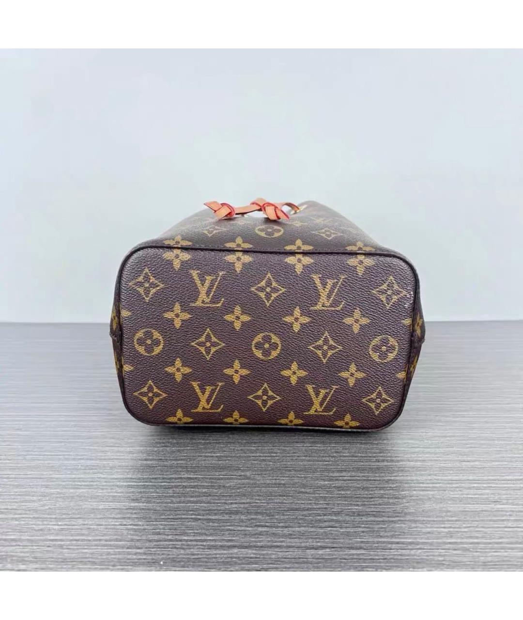LOUIS VUITTON Коричневая кожаная сумка через плечо, фото 5