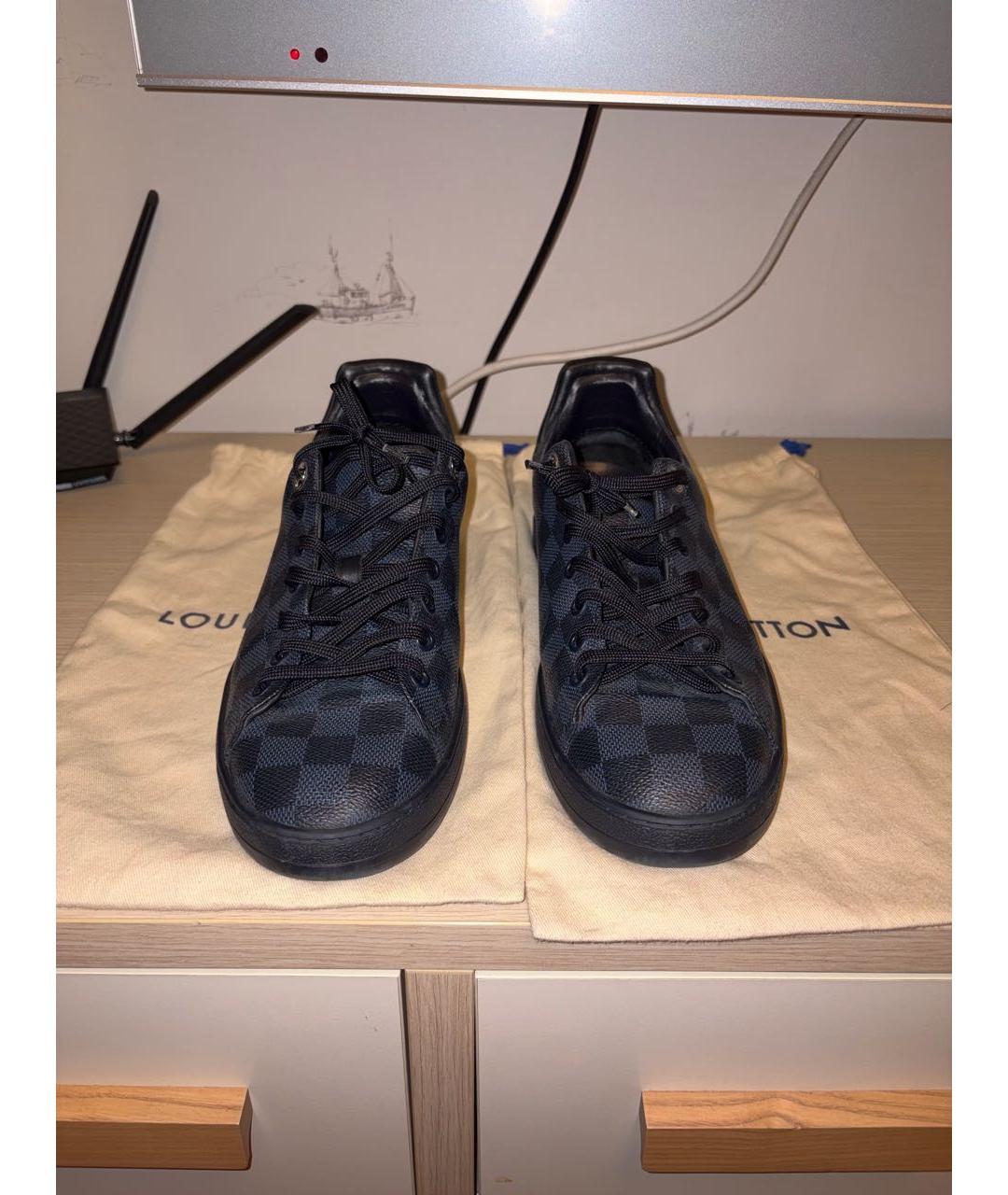 LOUIS VUITTON Черные кожаные низкие кроссовки / кеды, фото 2