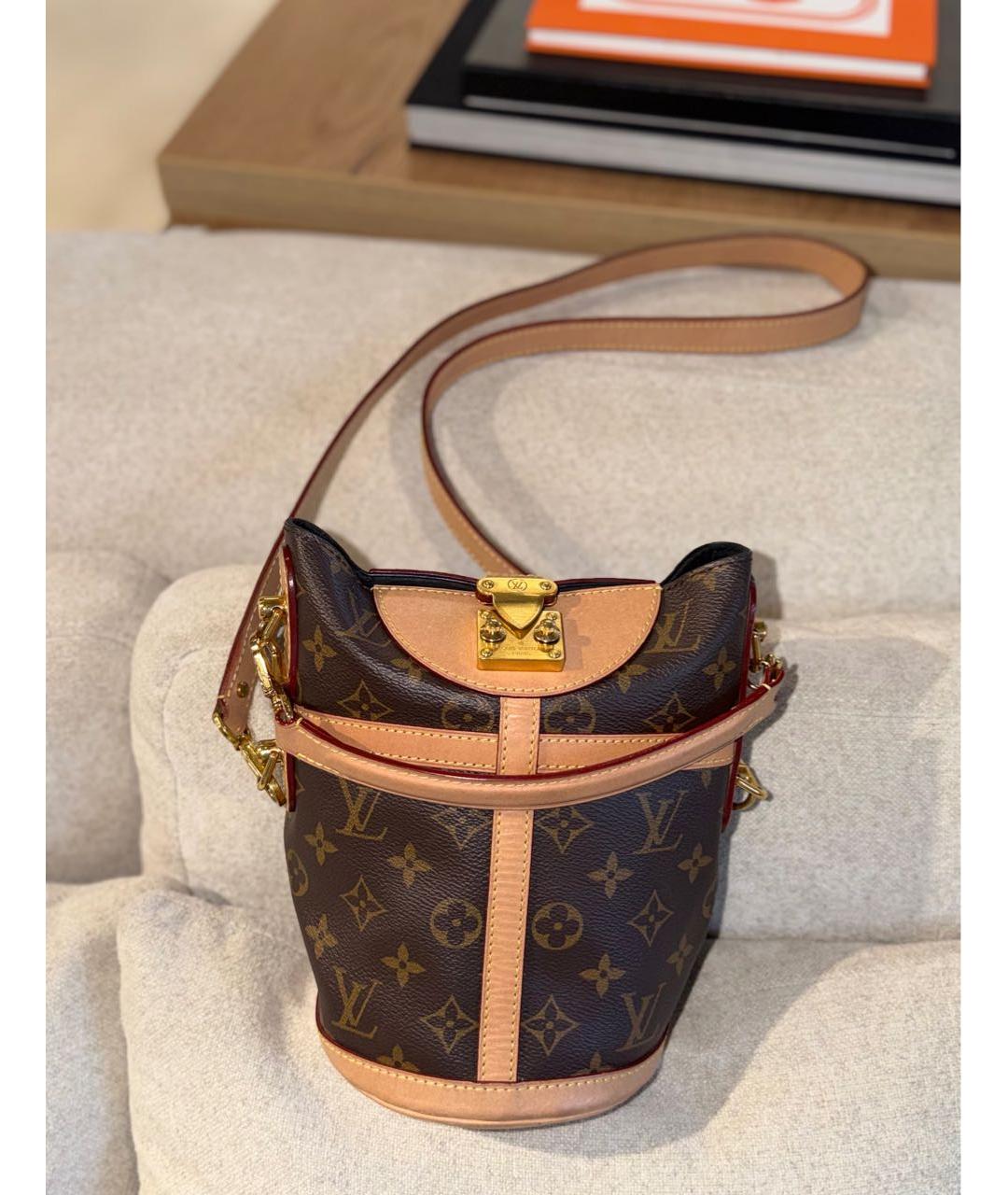 LOUIS VUITTON Коричневая кожаная сумка через плечо, фото 3