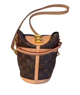 LOUIS VUITTON Сумка через плечо