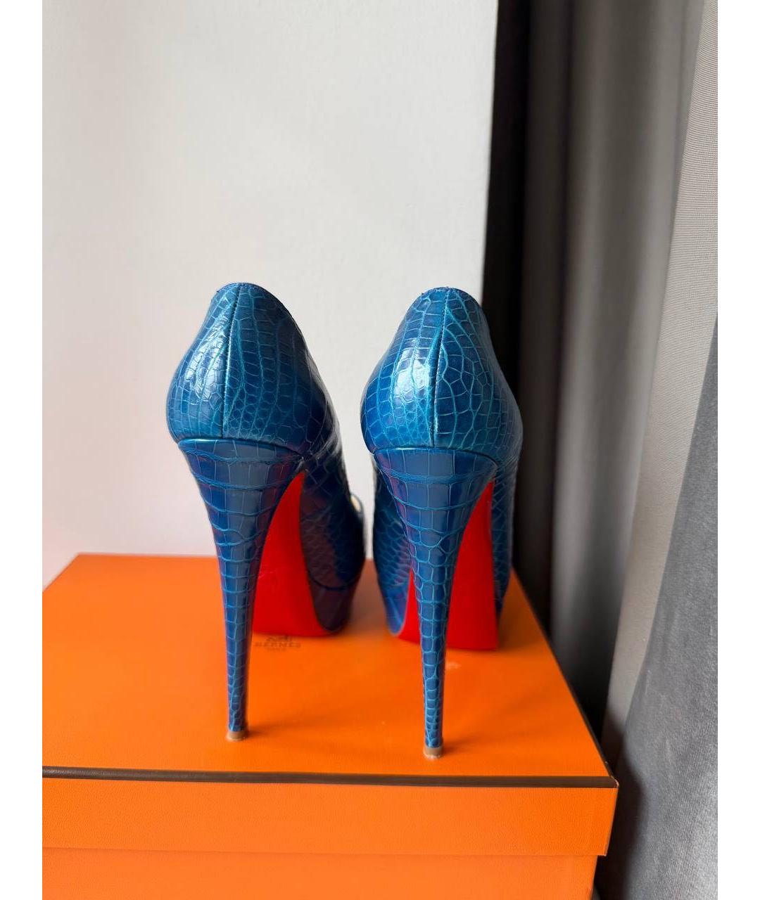 CHRISTIAN LOUBOUTIN Синие туфли из экзотической кожи, фото 3