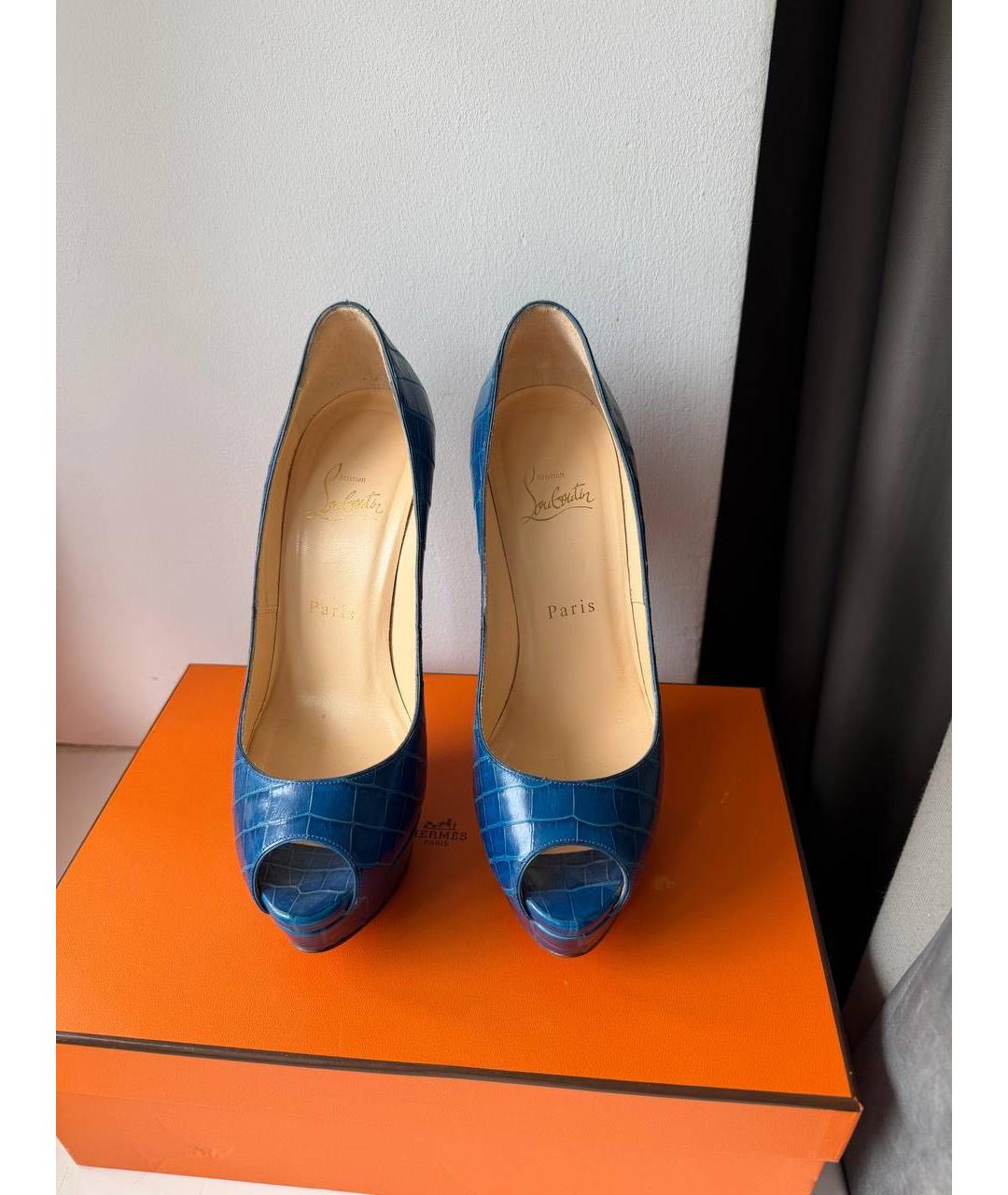 CHRISTIAN LOUBOUTIN Синие туфли из экзотической кожи, фото 2