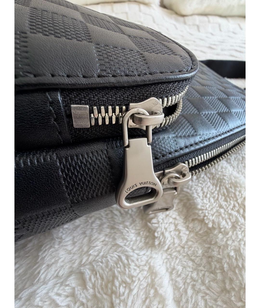 LOUIS VUITTON Черная кожаная сумка на плечо, фото 5
