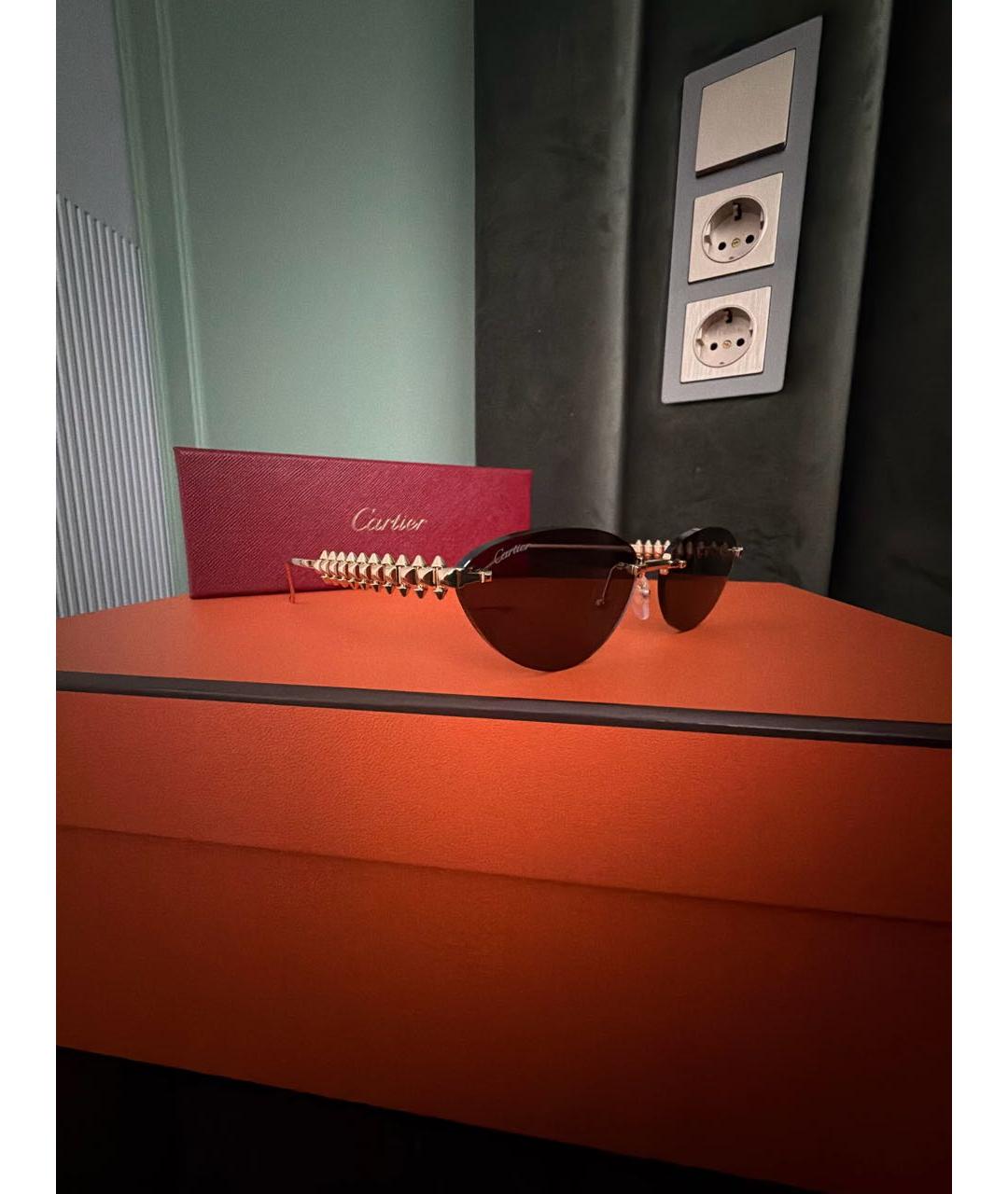 CARTIER Золотые металлические солнцезащитные очки, фото 2