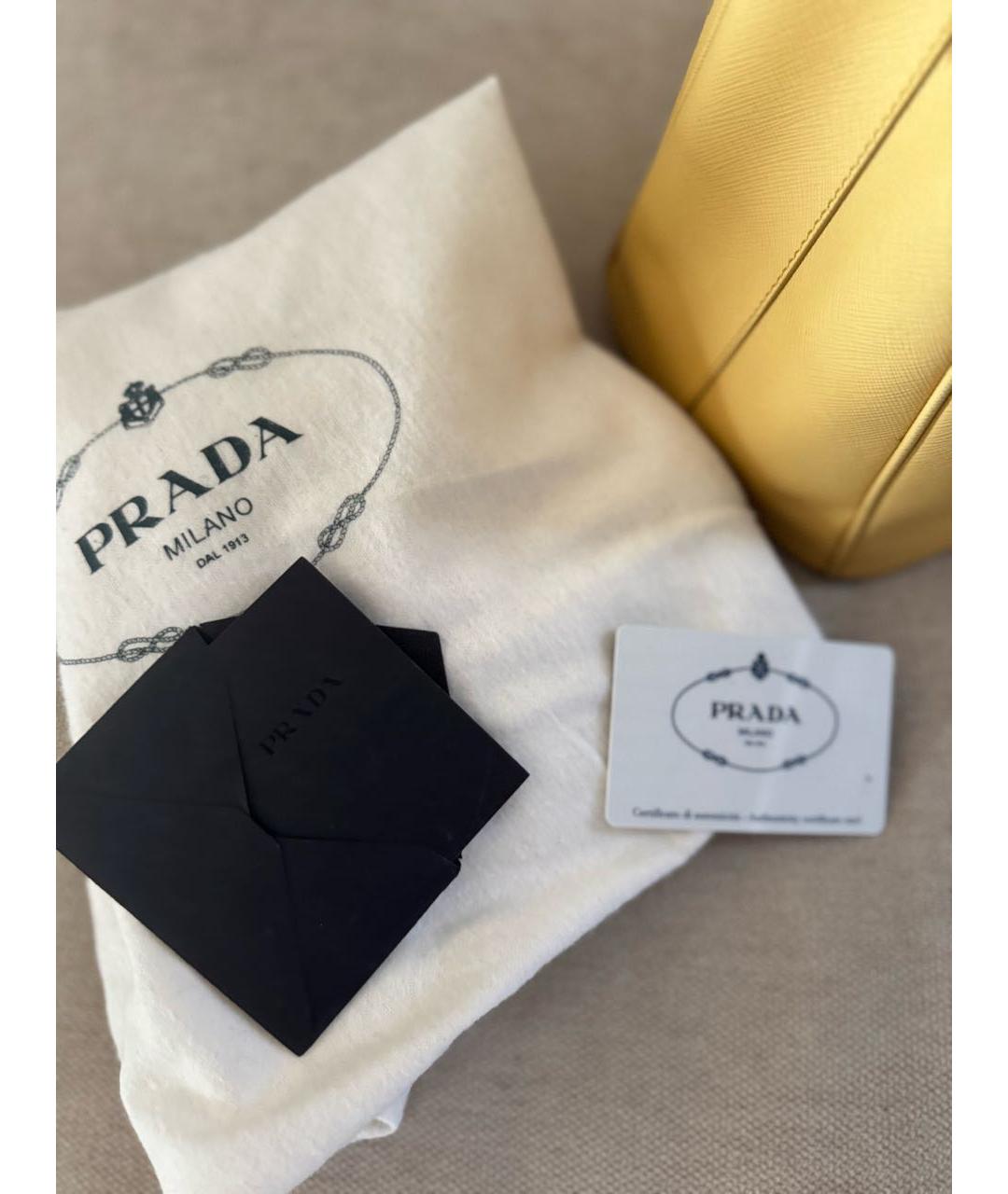 PRADA Желтая кожаная сумка тоут, фото 5