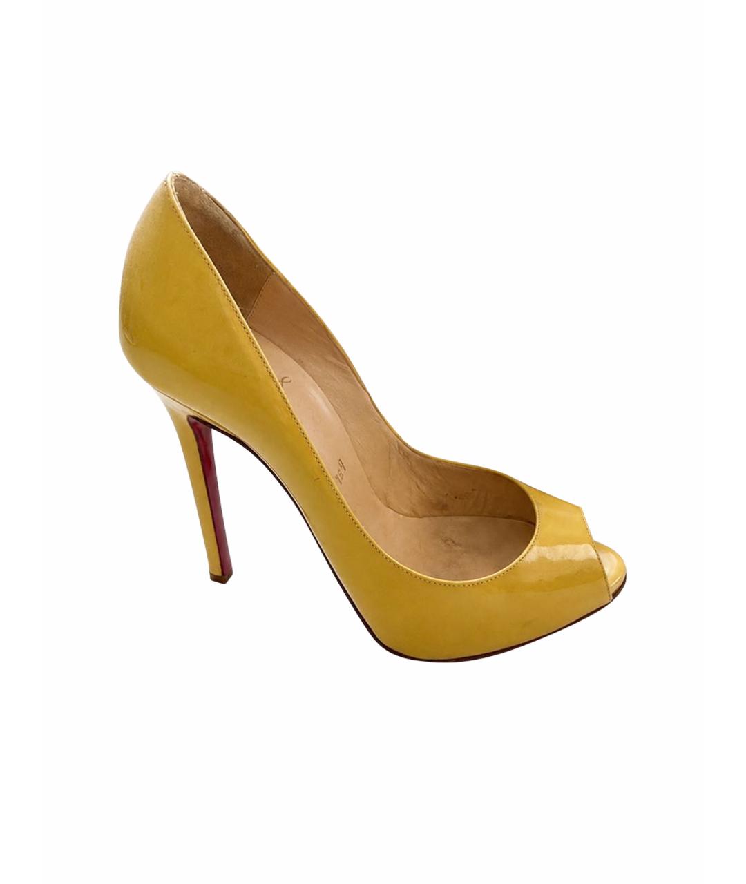 CHRISTIAN LOUBOUTIN Желтые босоножки из лакированной кожи, фото 1