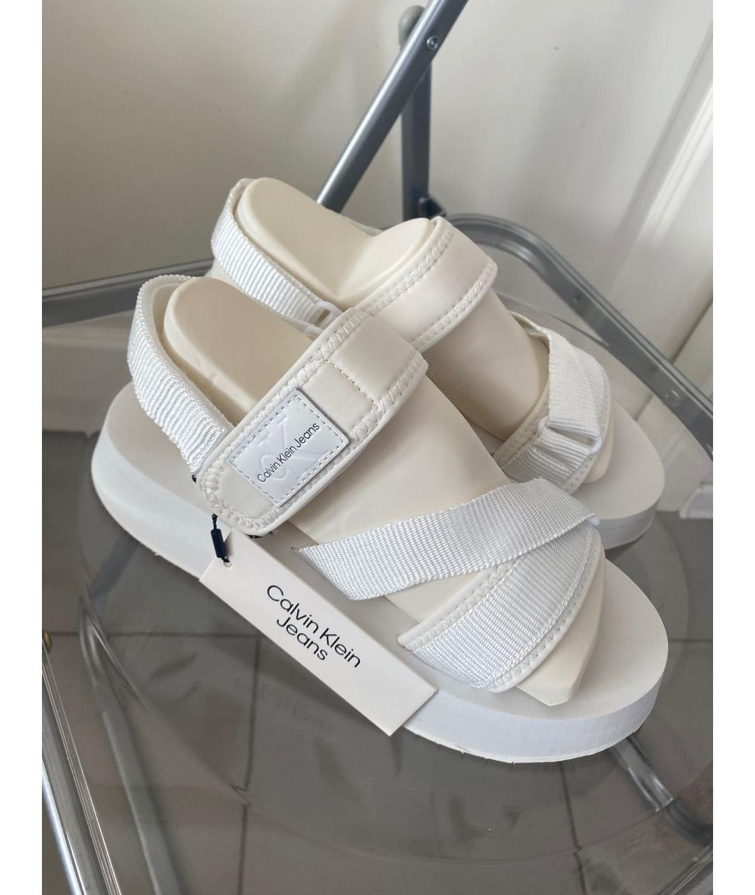 CALVIN KLEIN Белые текстильные босоножки, фото 4