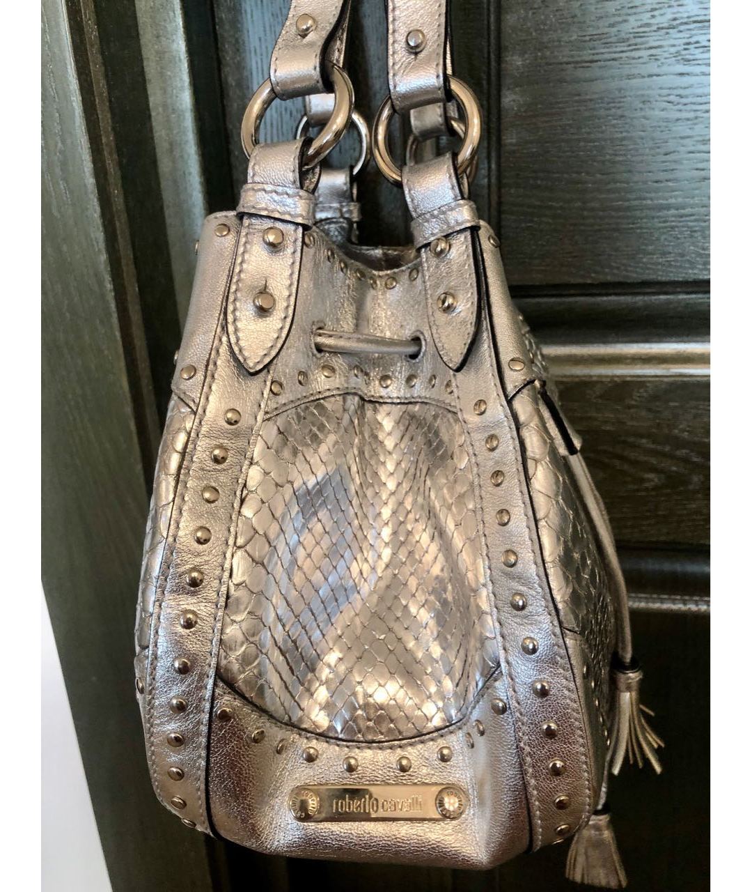 ROBERTO CAVALLI Серебряная сумка тоут из экзотической кожи, фото 2