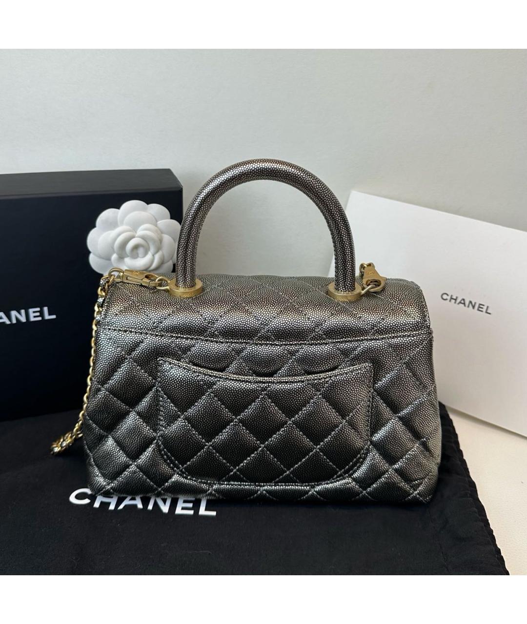 CHANEL Антрацитовая кожаная сумка с короткими ручками, фото 4