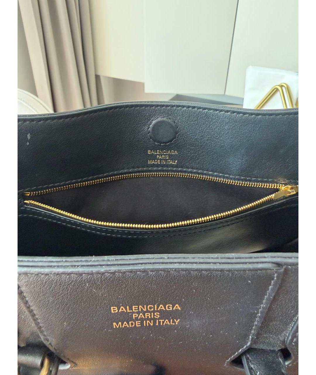 BALENCIAGA Черная кожаная сумка тоут, фото 4