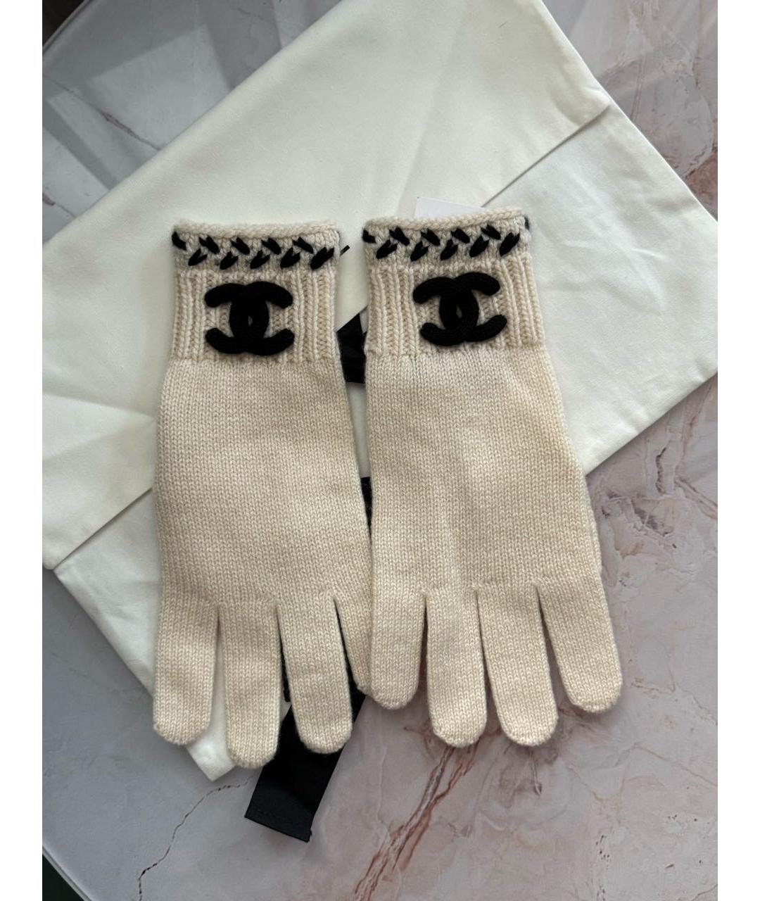 CHANEL Белые кашемировые перчатки, фото 4