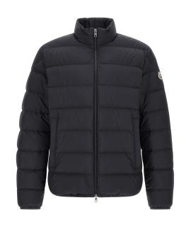 MONCLER Пуховик