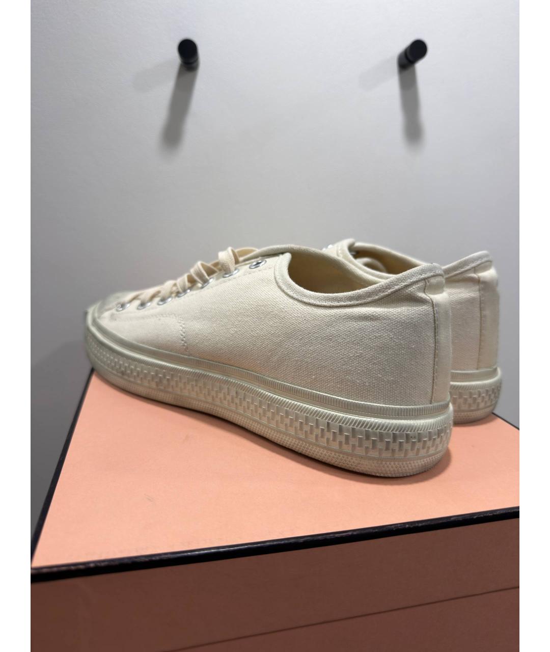 ACNE STUDIOS Белые текстильные низкие кроссовки / кеды, фото 3
