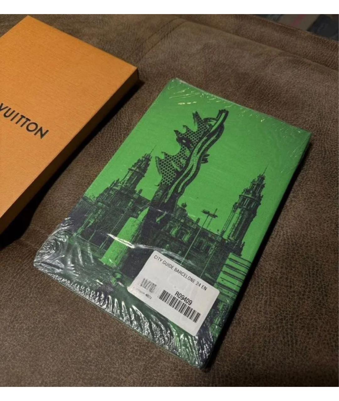 LOUIS VUITTON Зеленая книга, фото 3