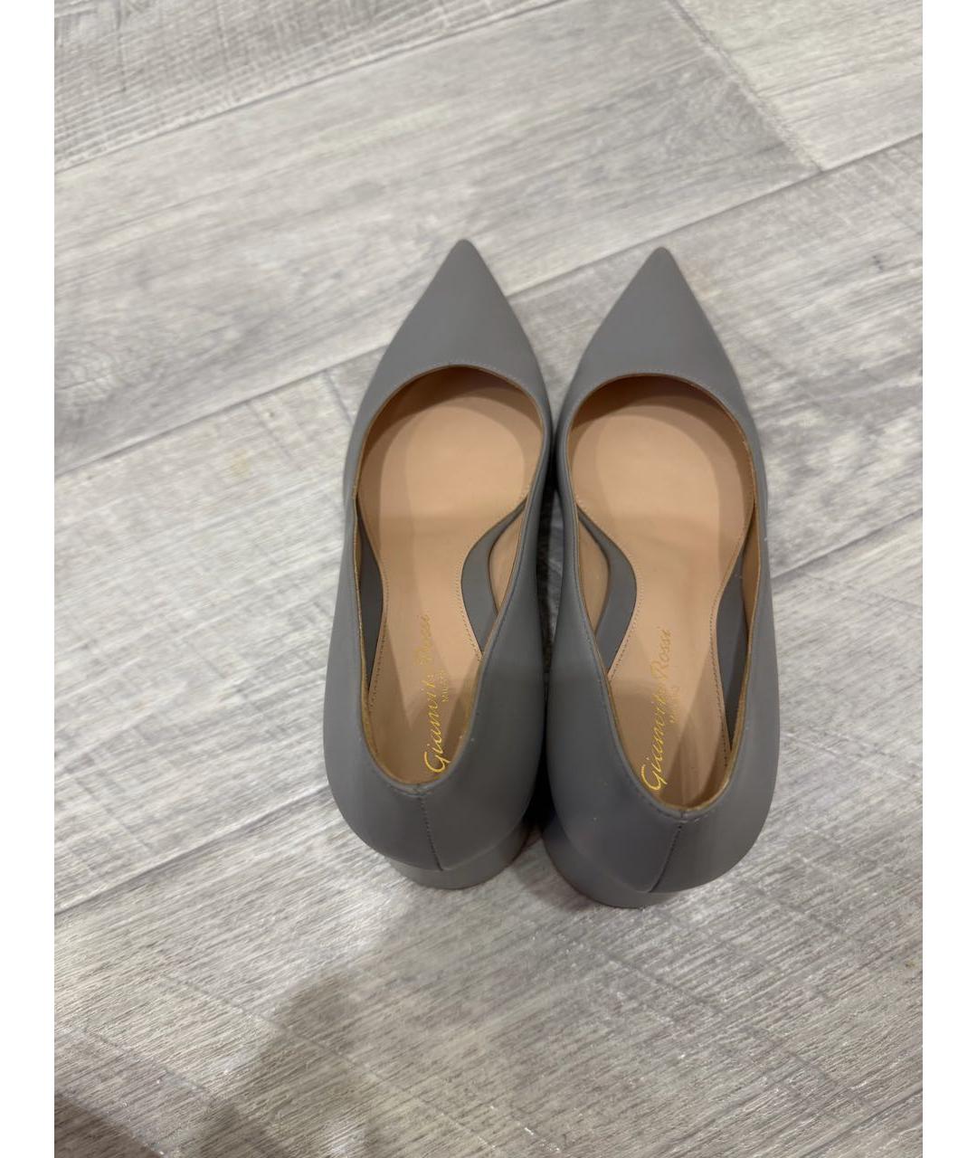 GIANVITO ROSSI Антрацитовые кожаные туфли, фото 3
