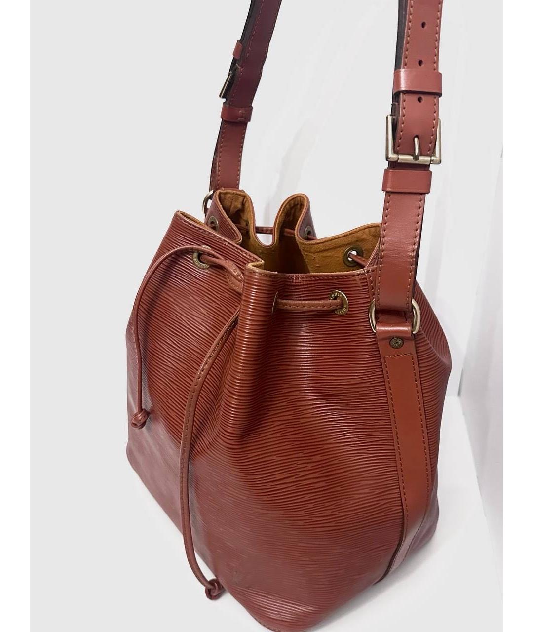 LOUIS VUITTON Коричневая кожаная сумка через плечо, фото 2