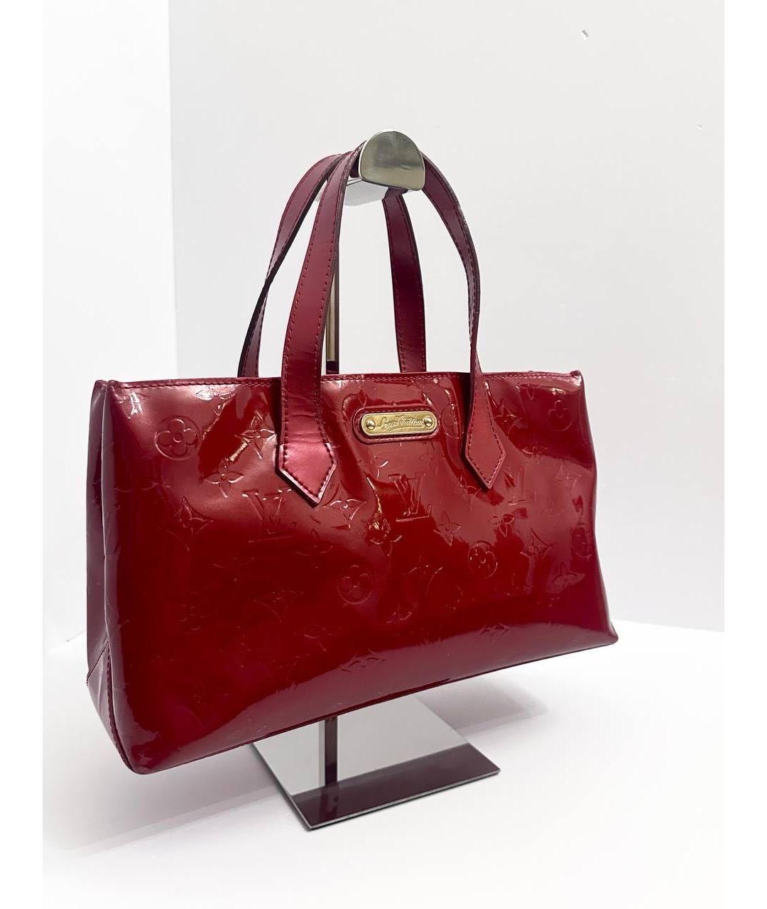 LOUIS VUITTON Красная сумка с короткими ручками из лакированной кожи, фото 2