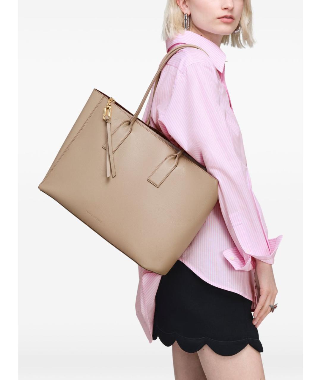 MARC JACOBS Бежевая кожаная сумка тоут, фото 5