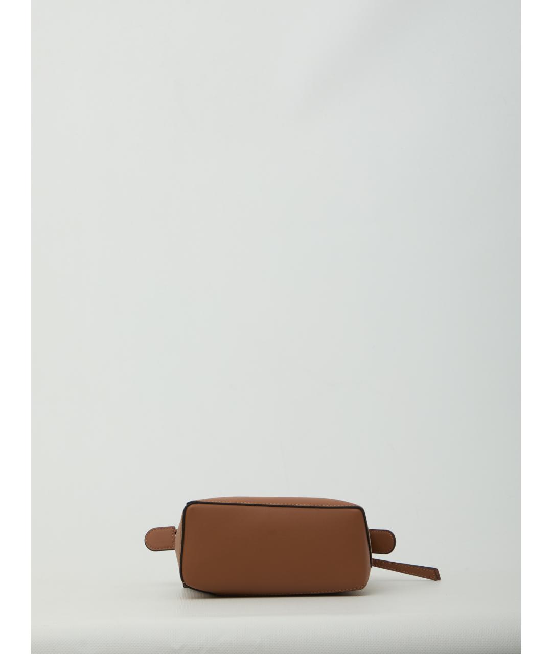 LOEWE Коричневая кожаная сумка через плечо, фото 3