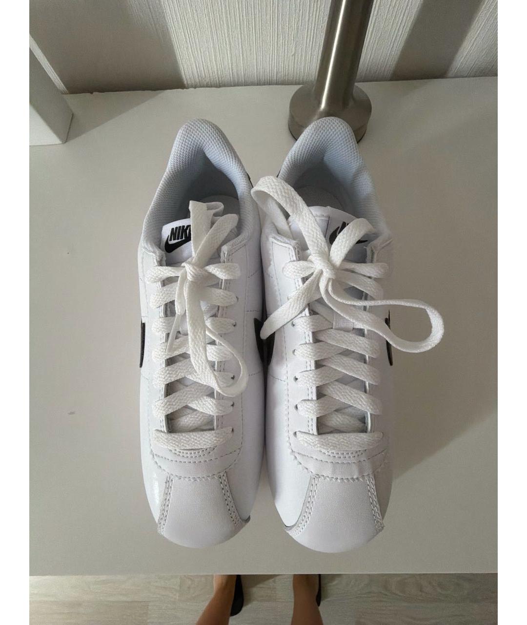 NIKE Белые кроссовки из искусственной кожи, фото 2