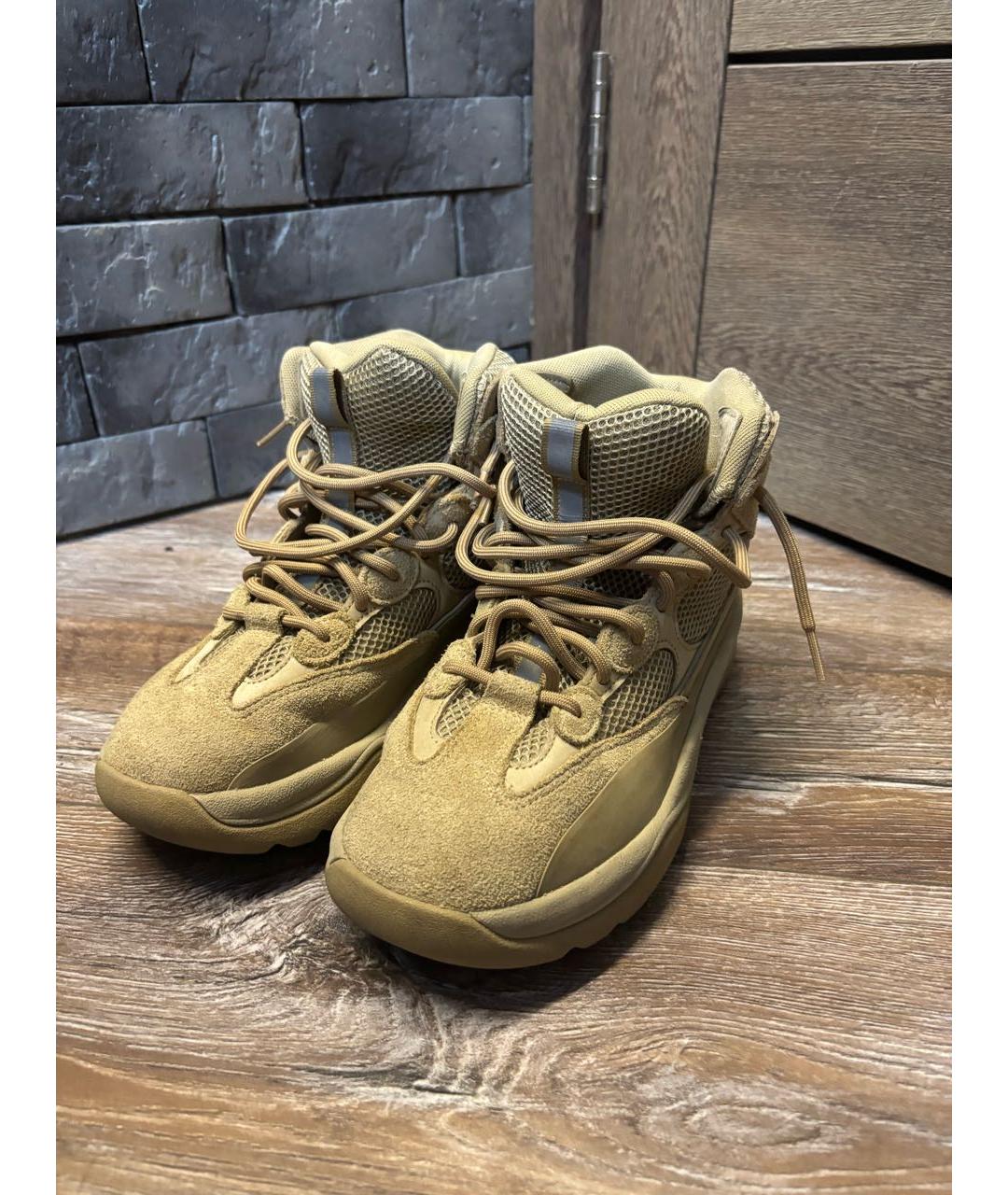 ADIDAS YEEZY Бежевые замшевые высокие ботинки, фото 6