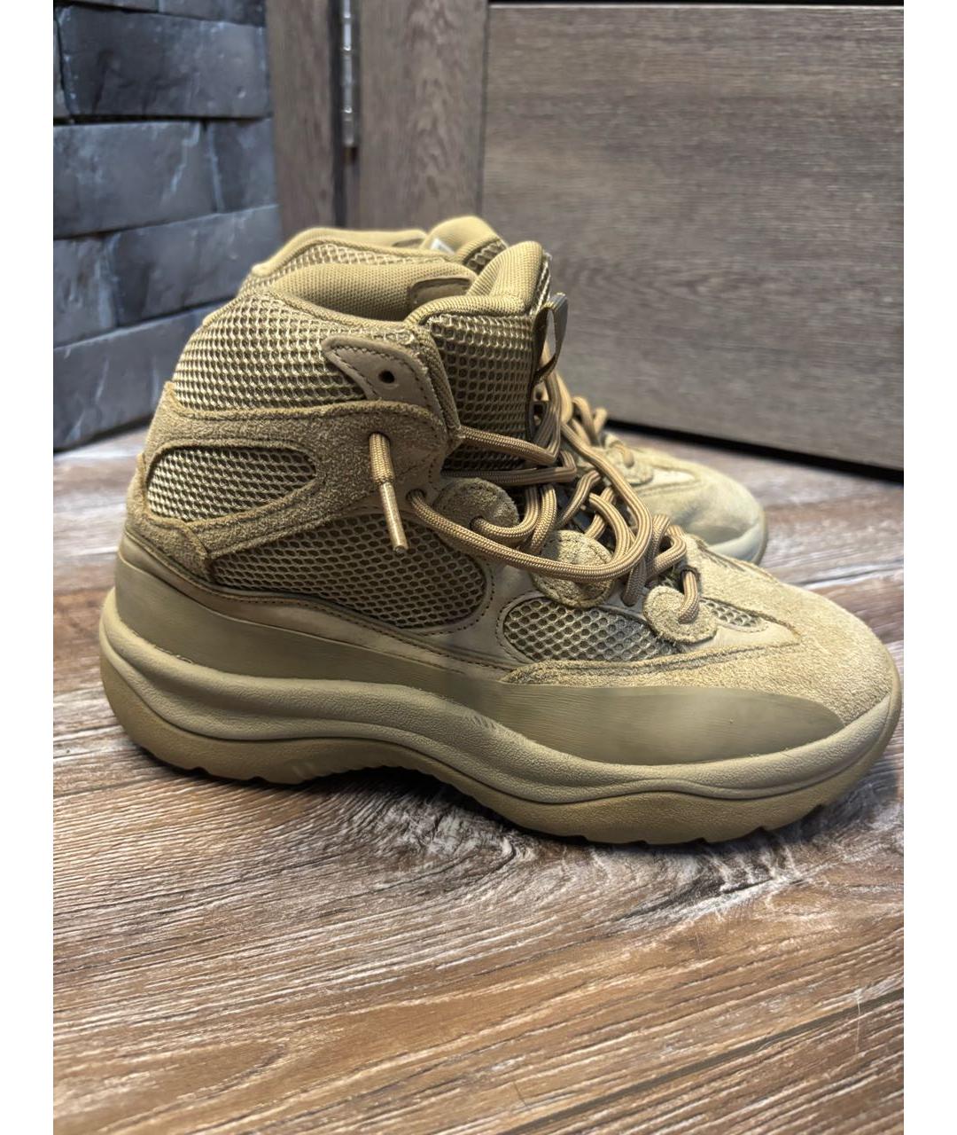 ADIDAS YEEZY Бежевые замшевые высокие ботинки, фото 7
