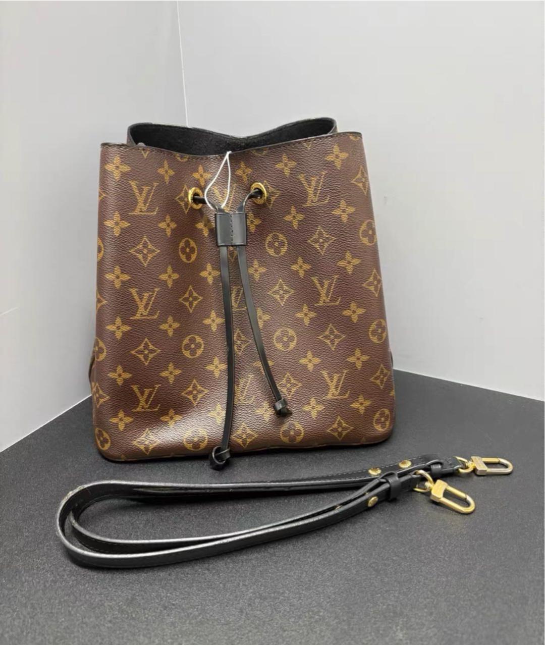 LOUIS VUITTON Коричневая сумка через плечо из канвы, фото 2