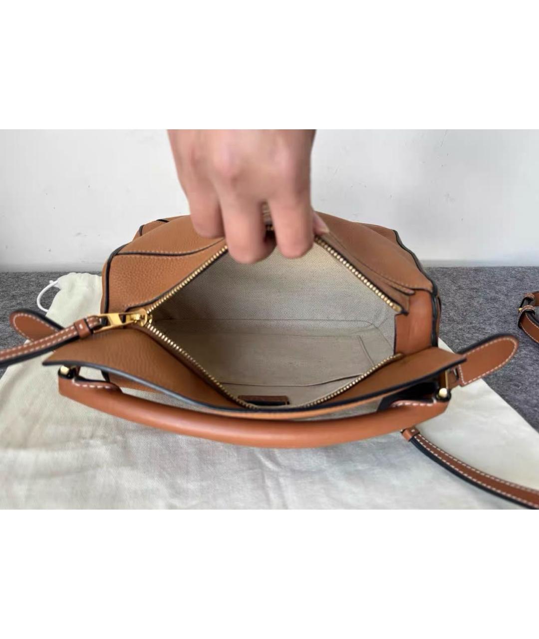 LOEWE Коричневая кожаная сумка через плечо, фото 8