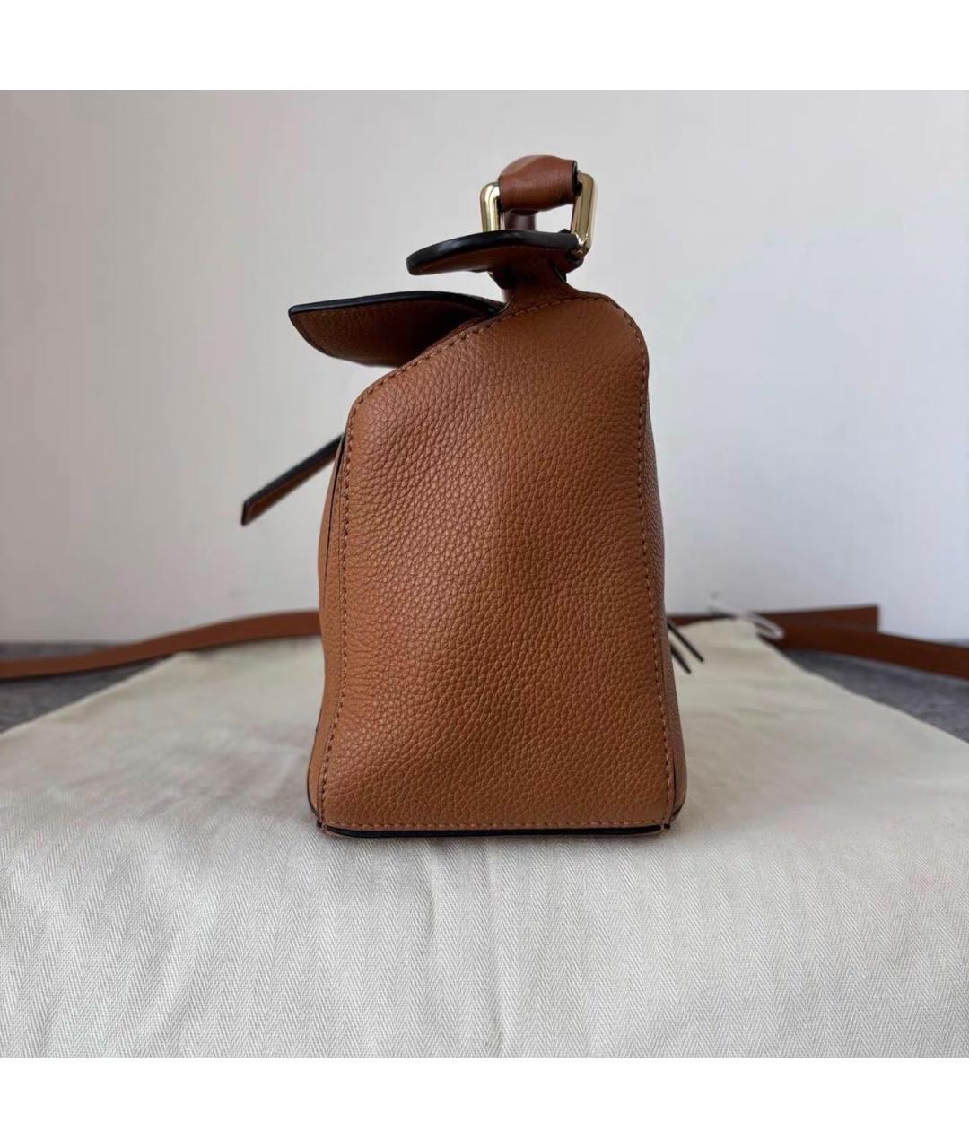 LOEWE Коричневая кожаная сумка через плечо, фото 4