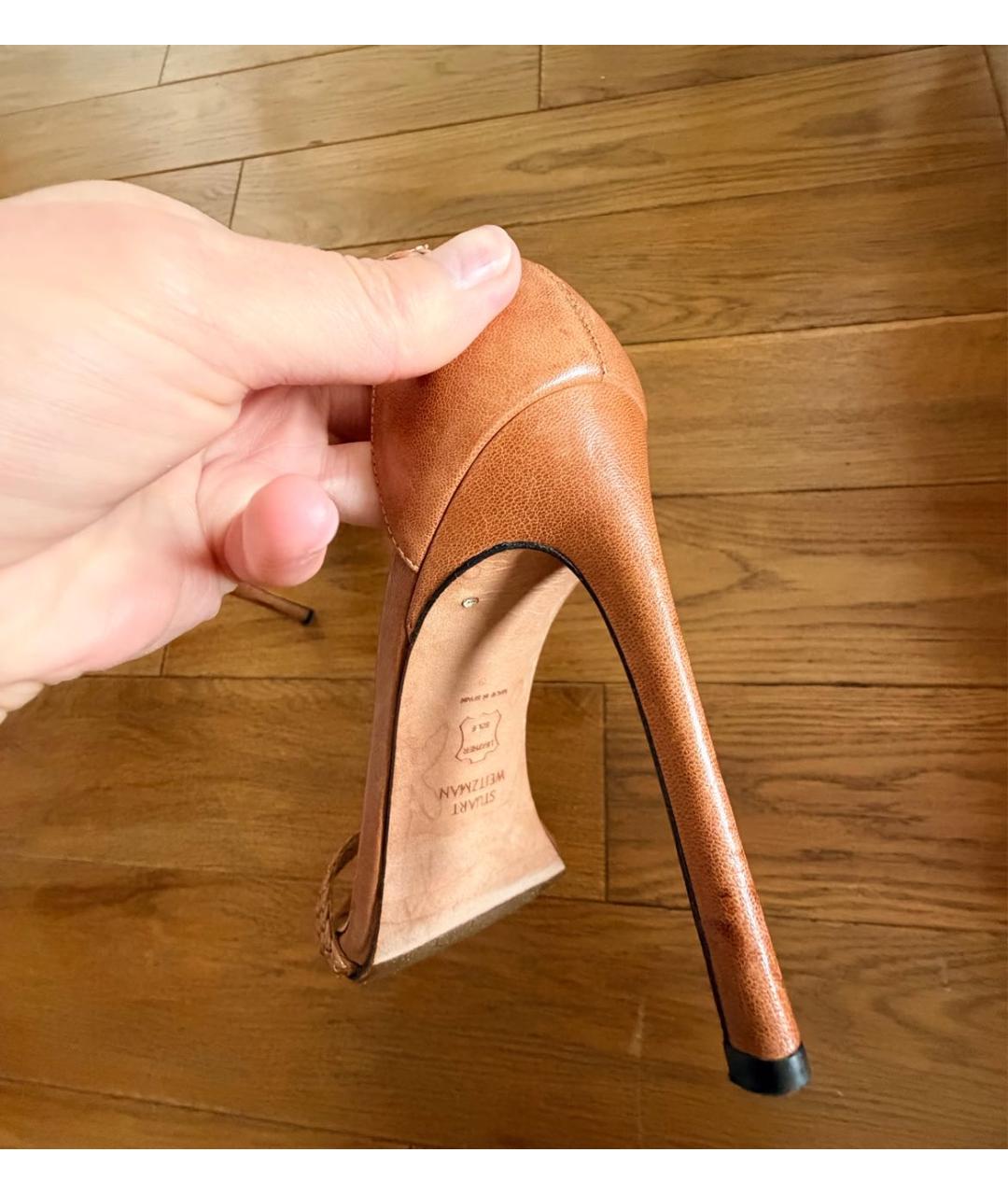 STUART WEITZMAN Бежевые кожаные босоножки, фото 6