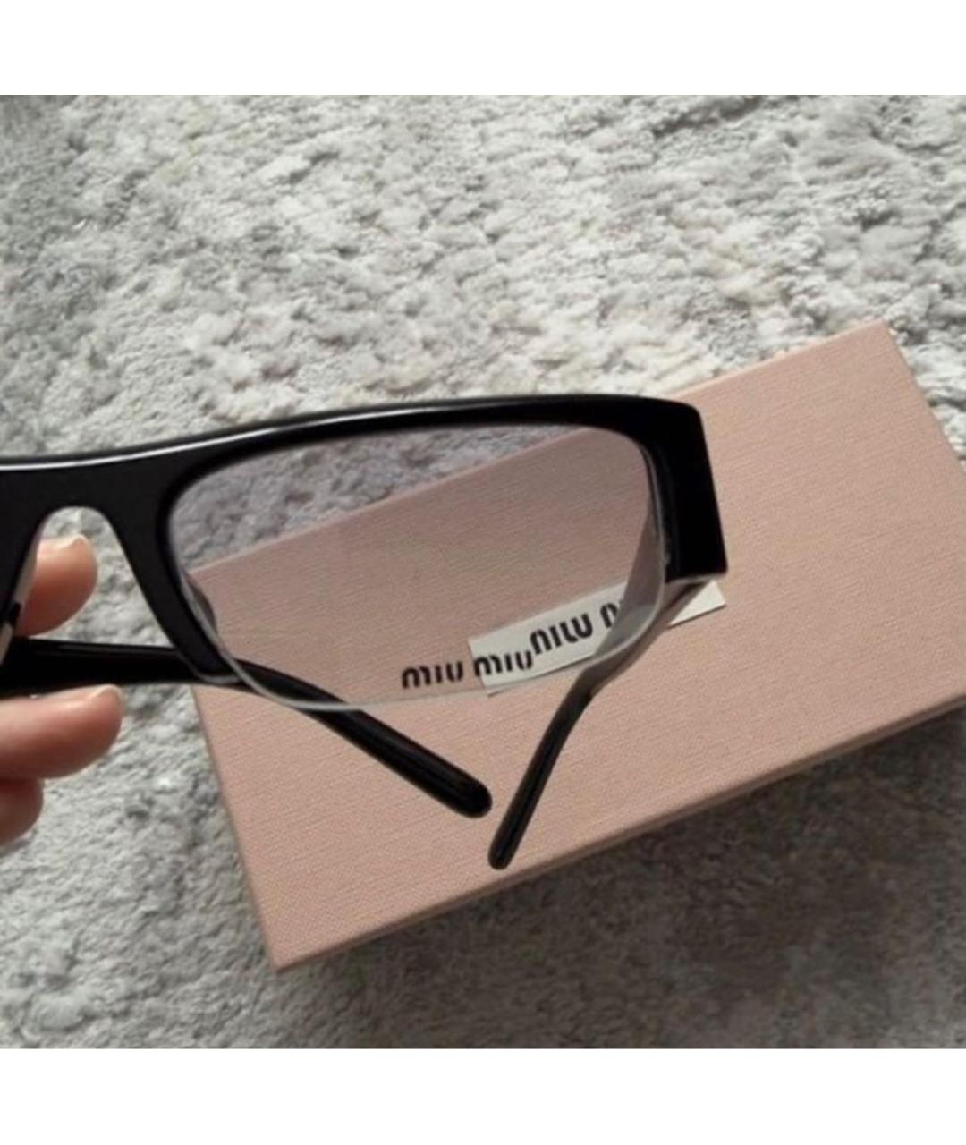 MIU MIU Черные пластиковые солнцезащитные очки, фото 6