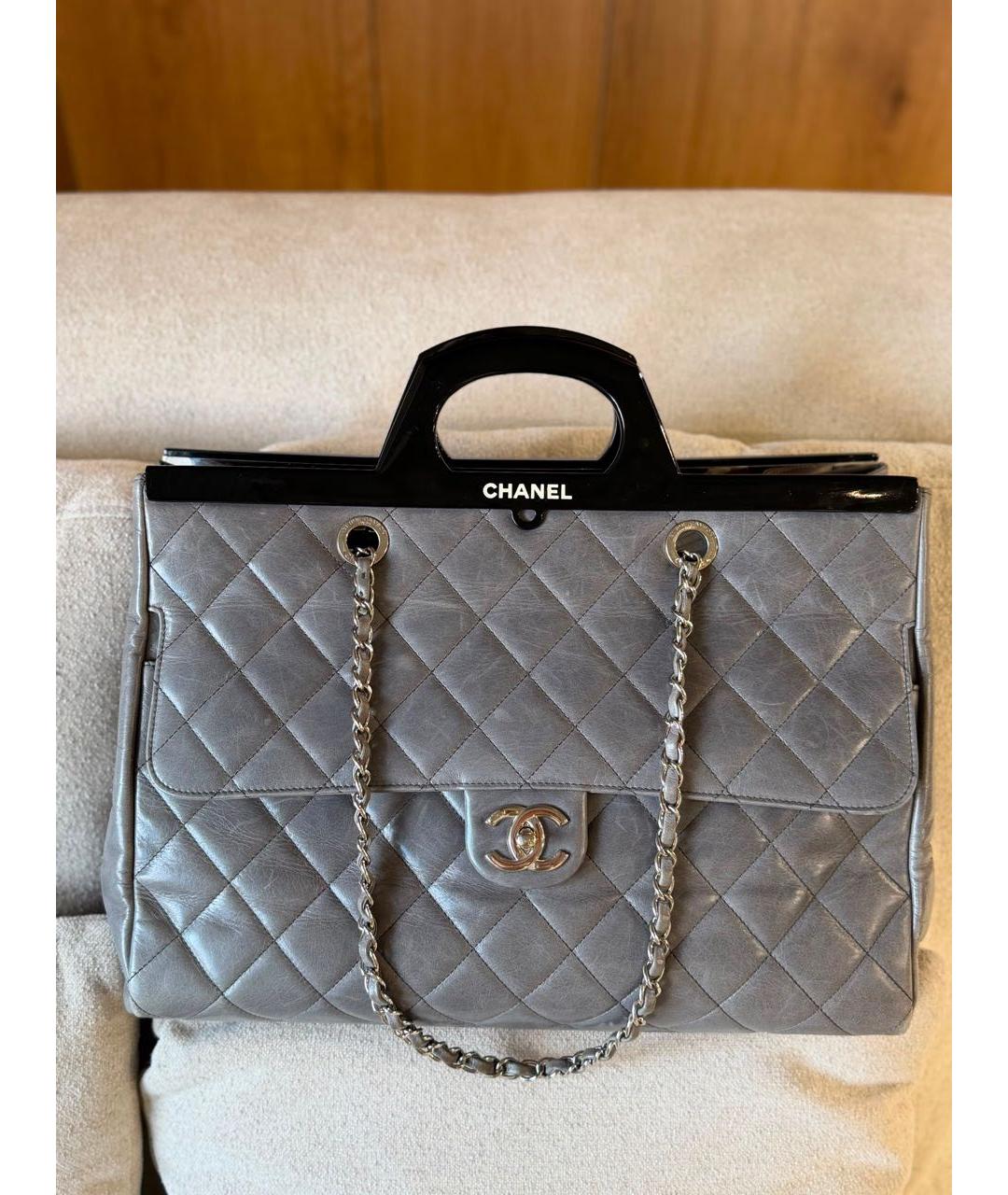 CHANEL Серая кожаная сумка тоут, фото 3