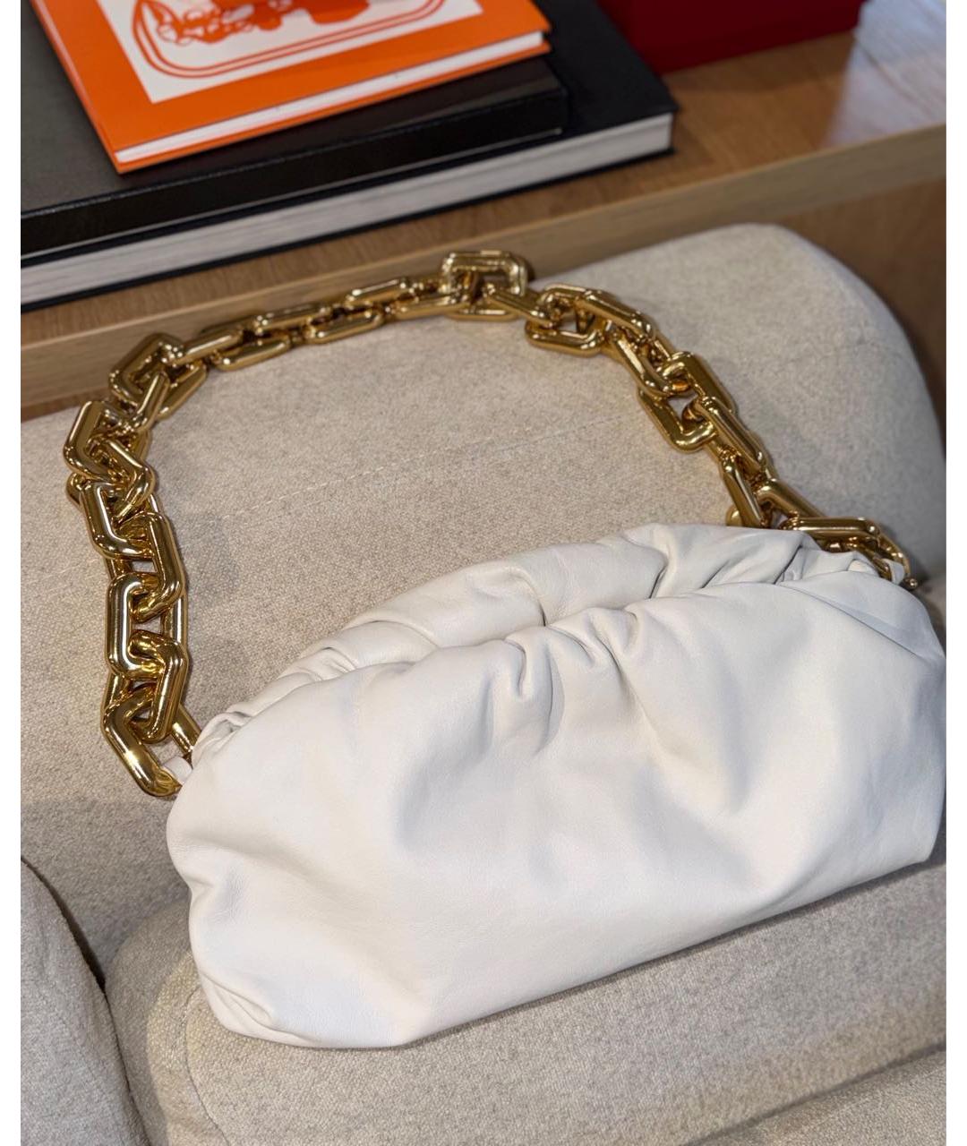 BOTTEGA VENETA Белая кожаная сумка с короткими ручками, фото 3