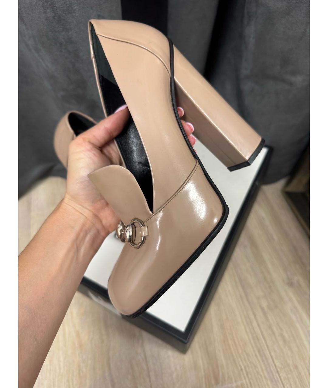 GUCCI Бежевые туфли из лакированной кожи, фото 5