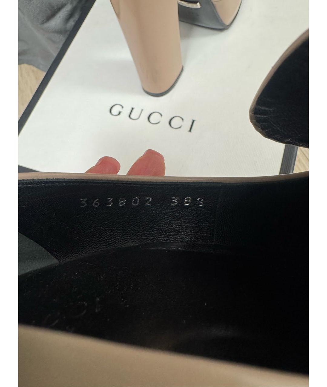 GUCCI Бежевые туфли из лакированной кожи, фото 2