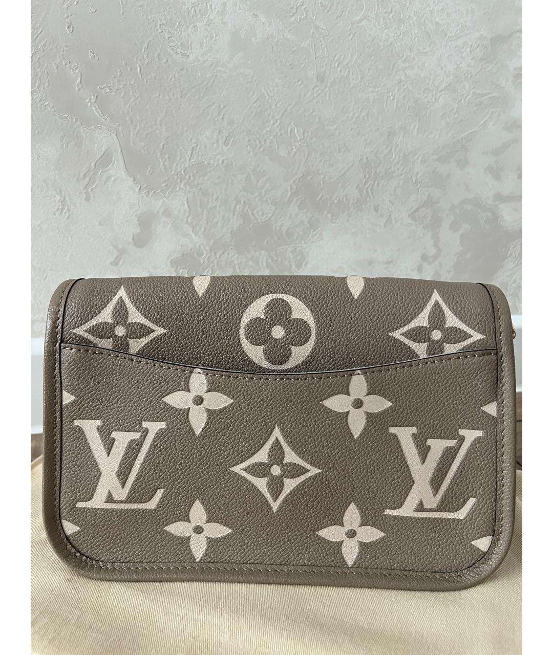 LOUIS VUITTON Бежевая кожаная сумка через плечо, фото 3