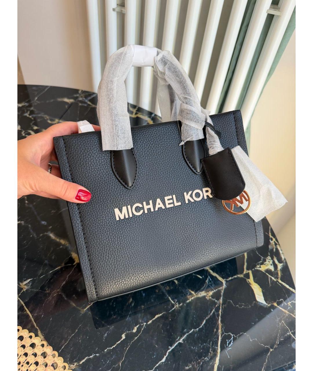 MICHAEL KORS Черная кожаная сумка с короткими ручками, фото 5
