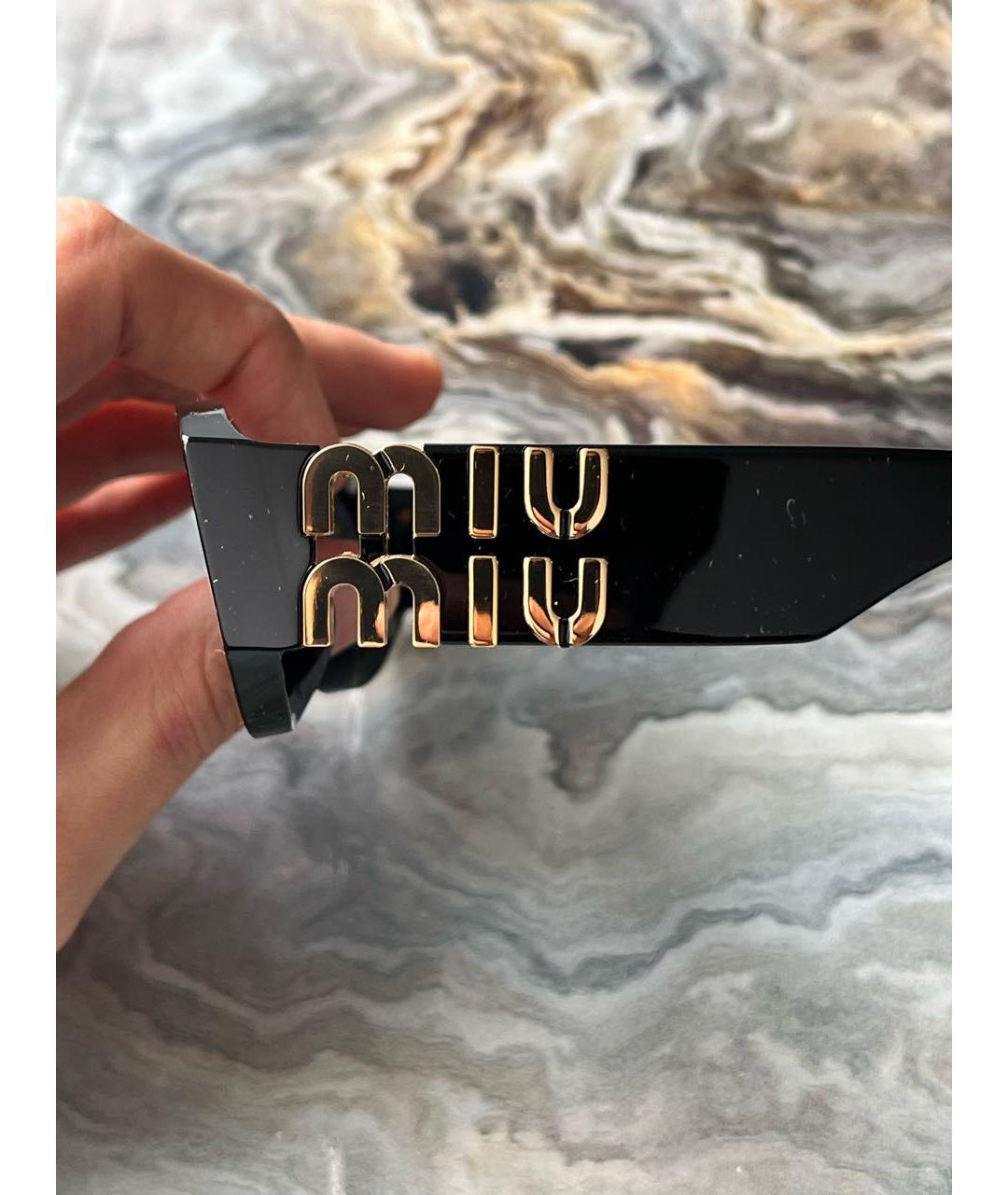 MIU MIU Черные солнцезащитные очки, фото 4