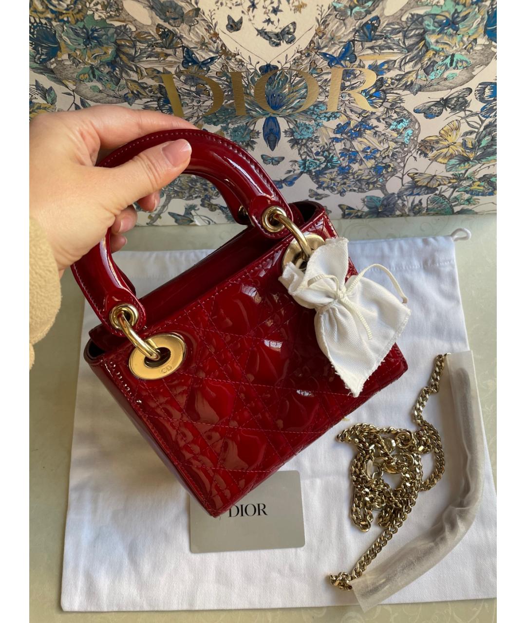 CHRISTIAN DIOR Красная сумка тоут из лакированной кожи, фото 2