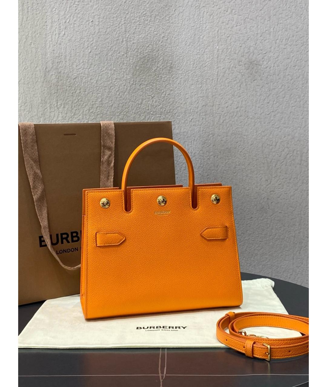 BURBERRY Оранжевая кожаная сумка тоут, фото 2