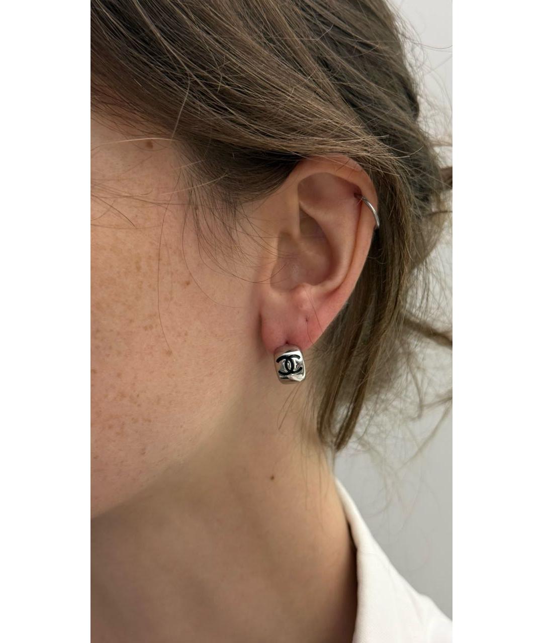 CHANEL Серебряные металлические серьги, фото 4