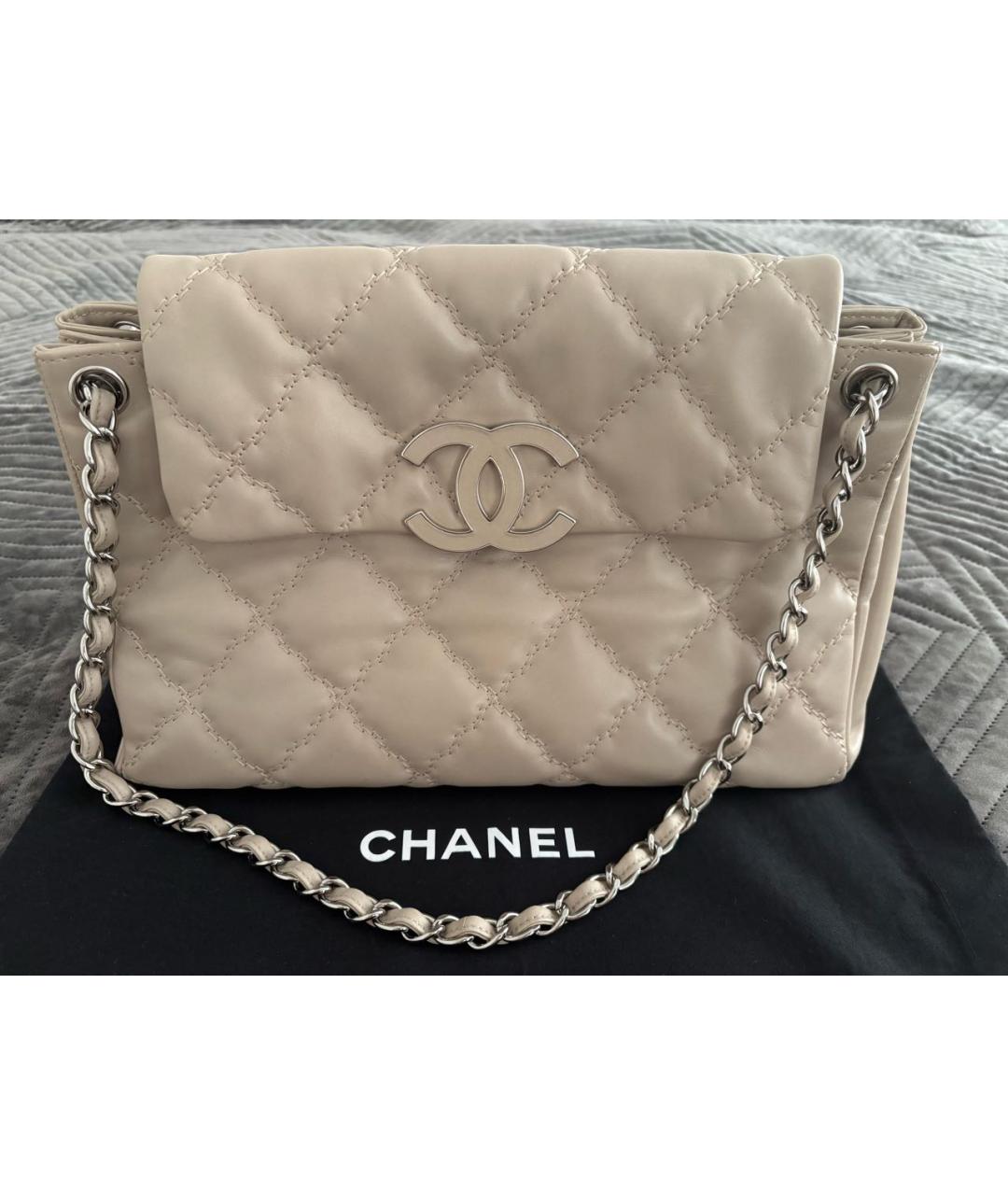 CHANEL Бежевая кожаная сумка тоут, фото 7