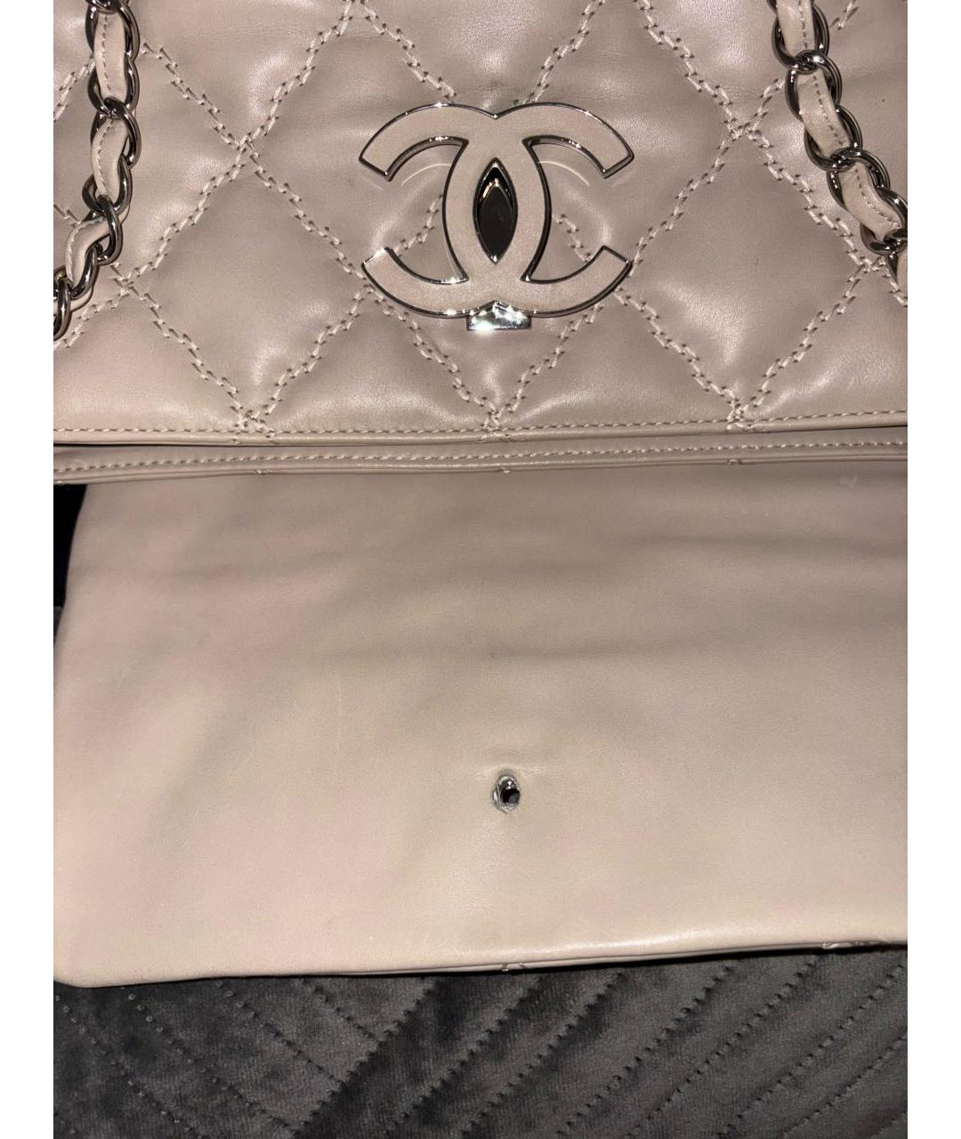 CHANEL Бежевая кожаная сумка тоут, фото 5