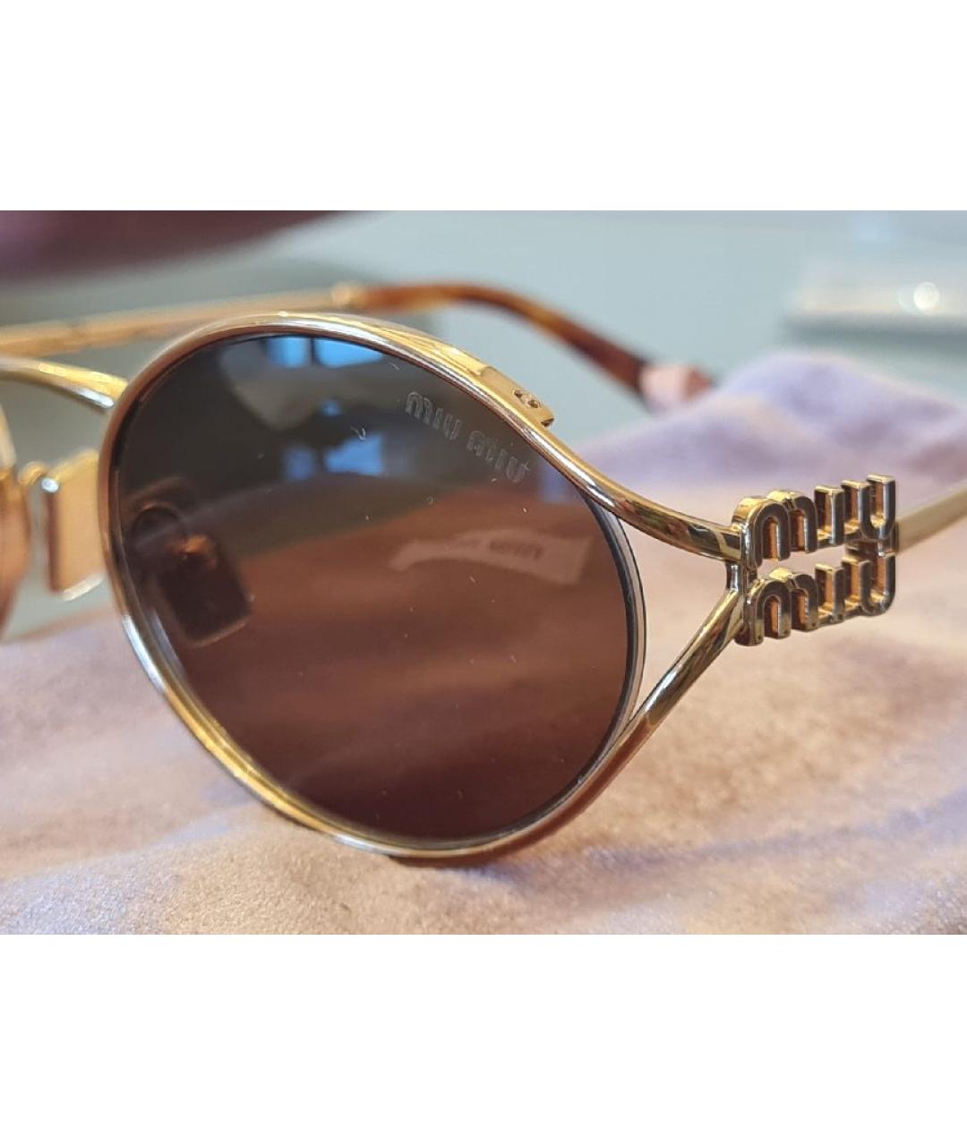 MIU MIU Коричневые металлические солнцезащитные очки, фото 4